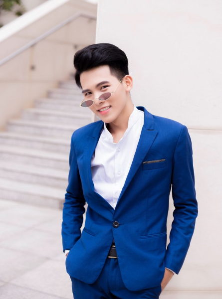 F7C56D00-3FC4-4CCB-989C-746BD7DDE15A - Trần Gia Khôi